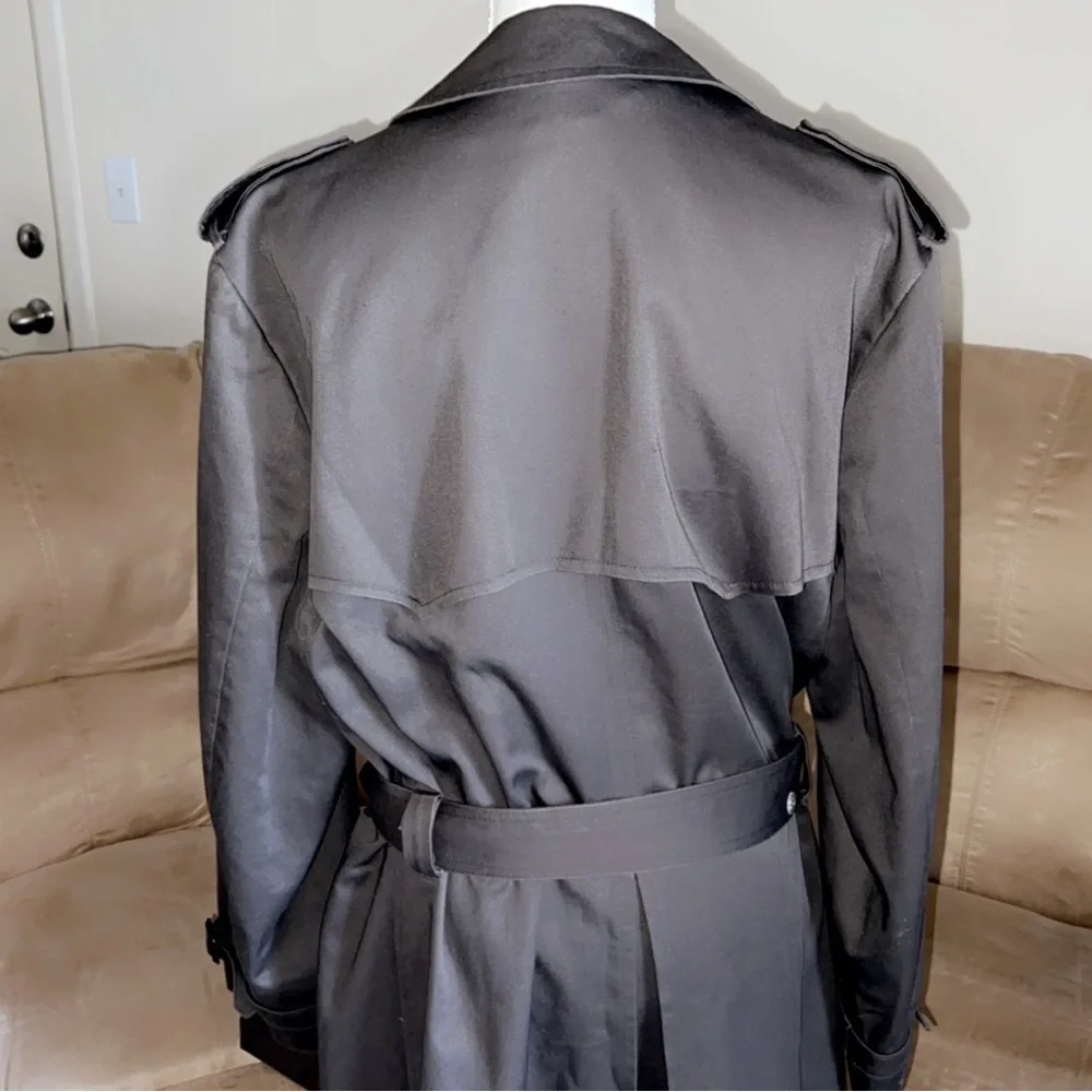 CHRISTIAN DIOR Men’s Taupe Trench Coat - Picture 9 of 10